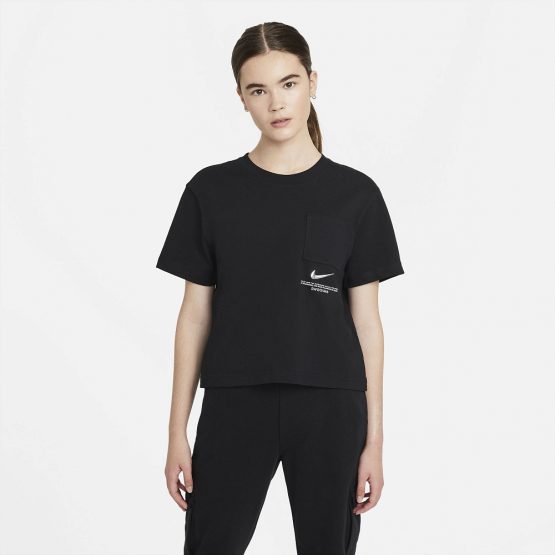 Nike Sportswear Swoosh Short Sleeve Top