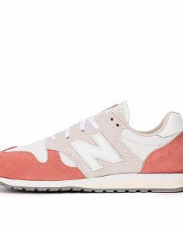 New Balance 520