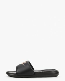 Сланцы Nike W NIKE VICTORI ONE SLIDE Сланцы Nike W NIKE VICTORI ONE SLIDE